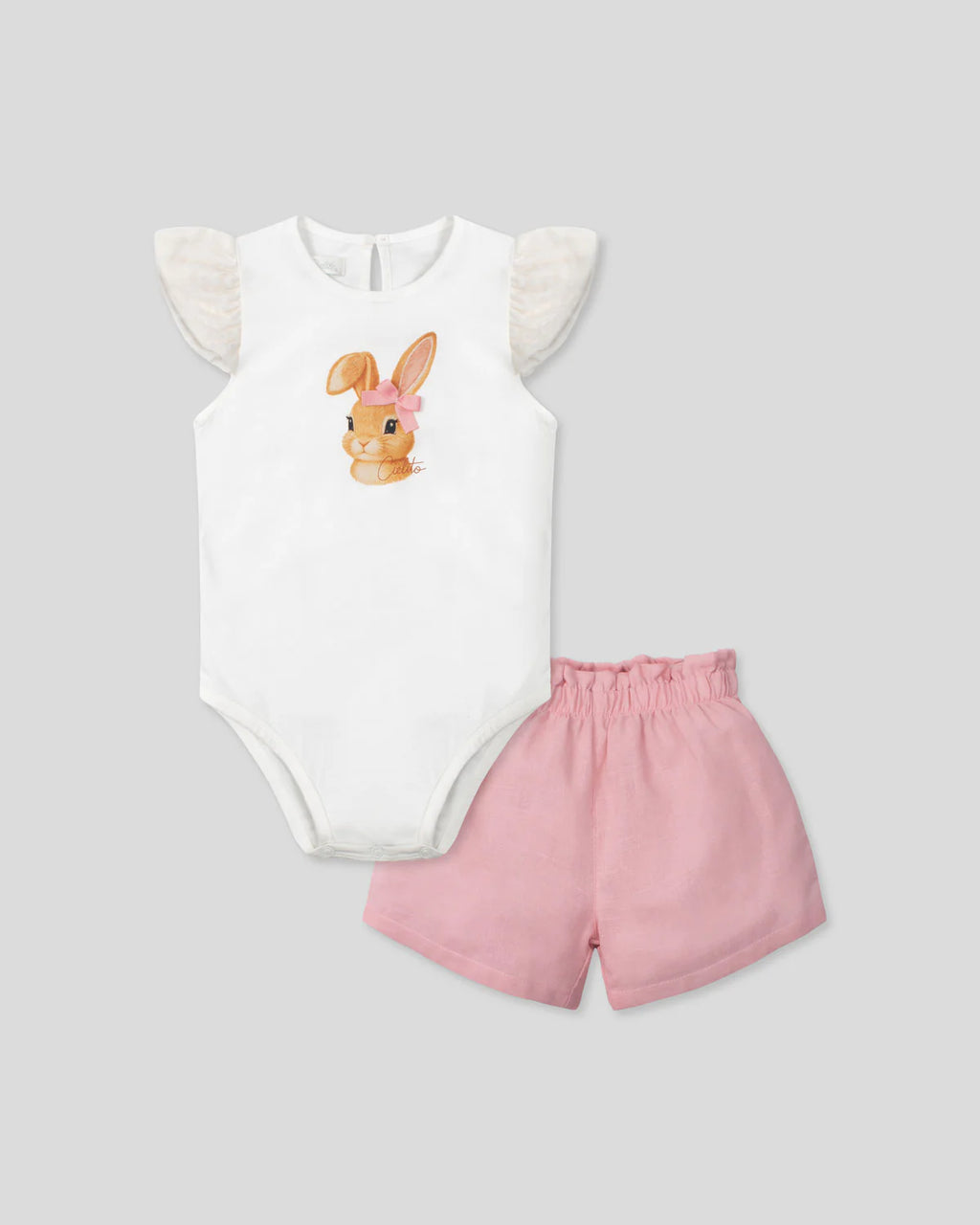 Conjunto blusa con conejito estampado y short rosa para bebé niña