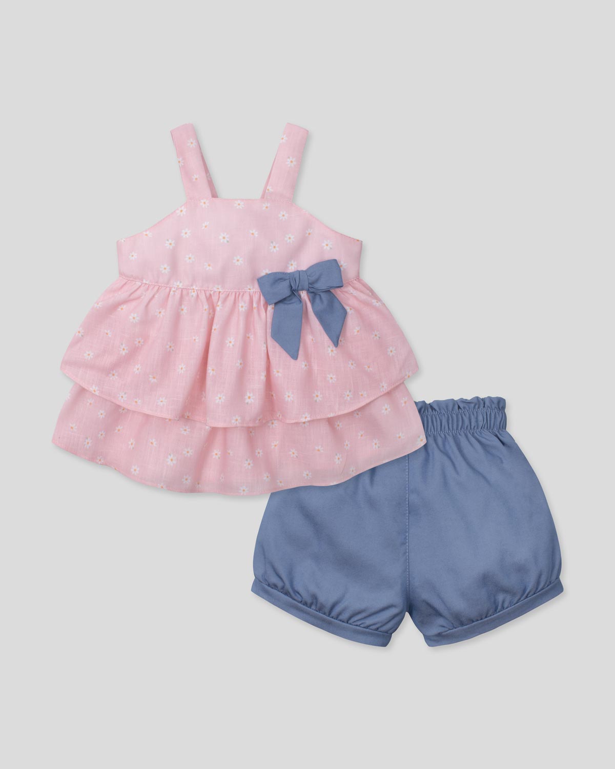 Conjunto blusa rosa estampadada de flores con boleros y short azul para bebé niña