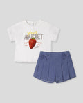 Conjunto blusa blanca estampada Fruit Market y falda short azul para bebé niña