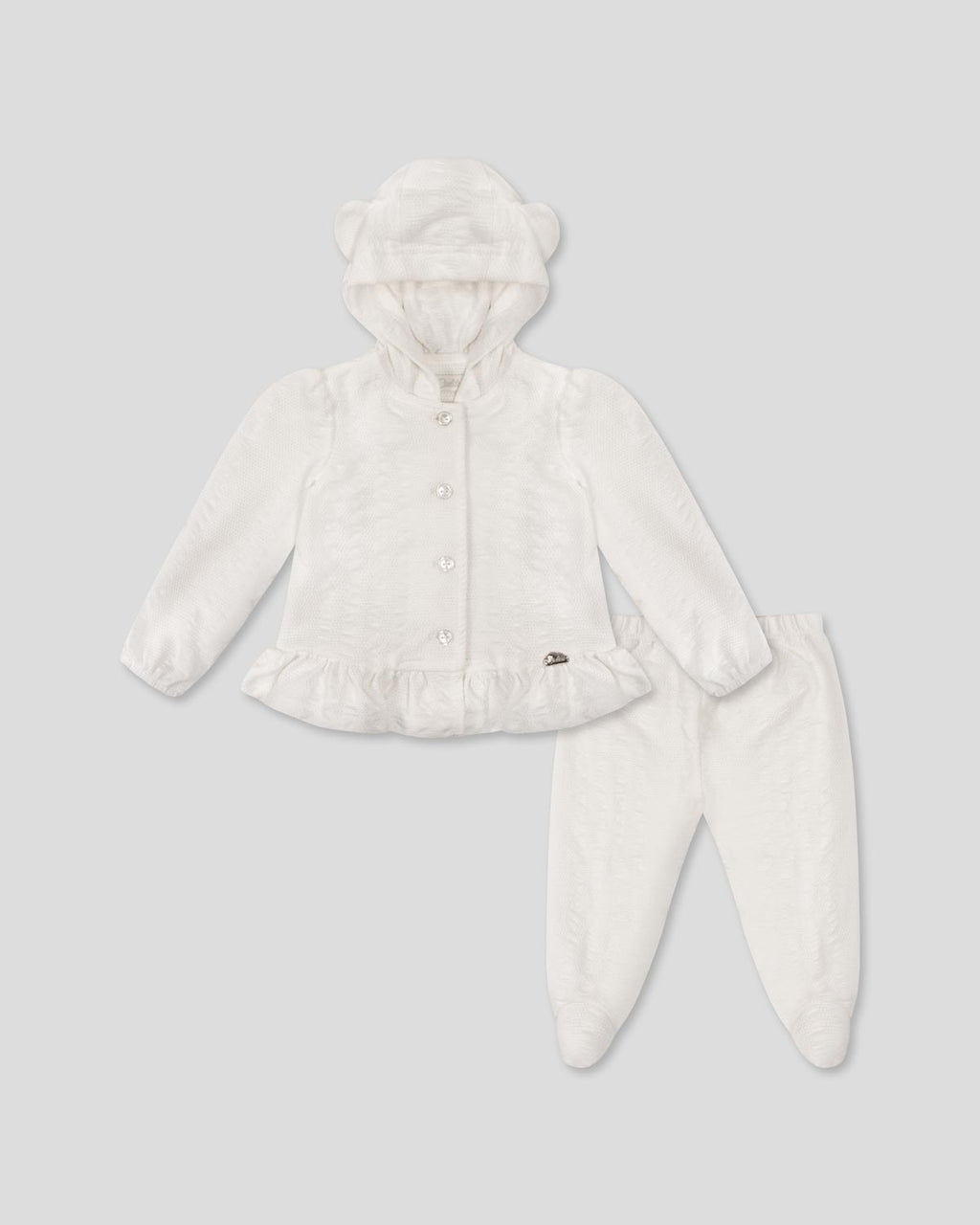 Pijama blanca de dos piezas con gorrito para recién nacida