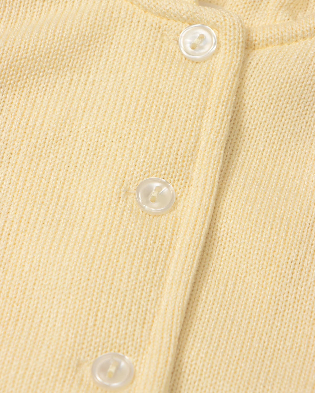 Pijama amarilla de dos piezas con gorrito para bebé