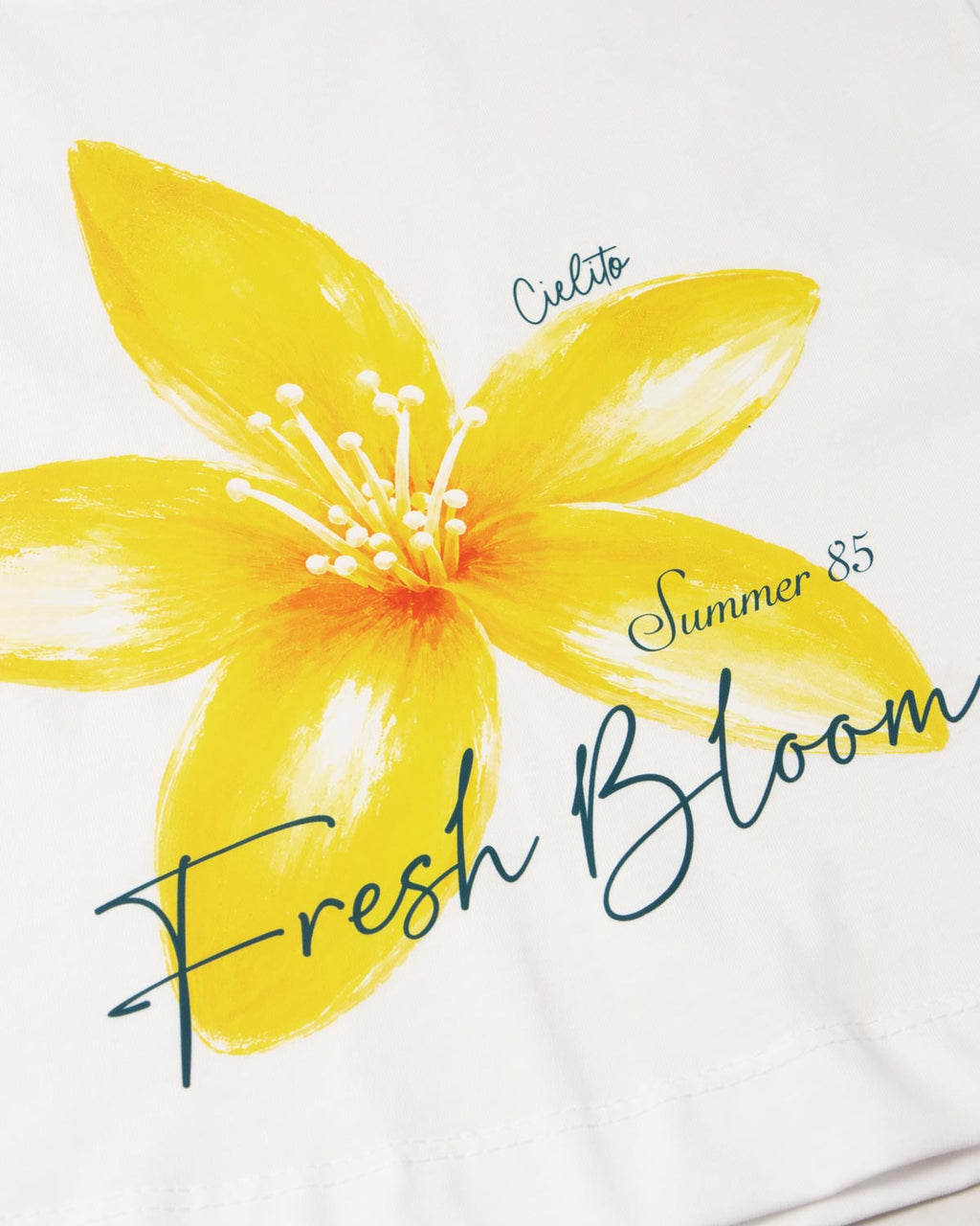 Camiseta blanca con estampado de flor Fresh Bloom para niña