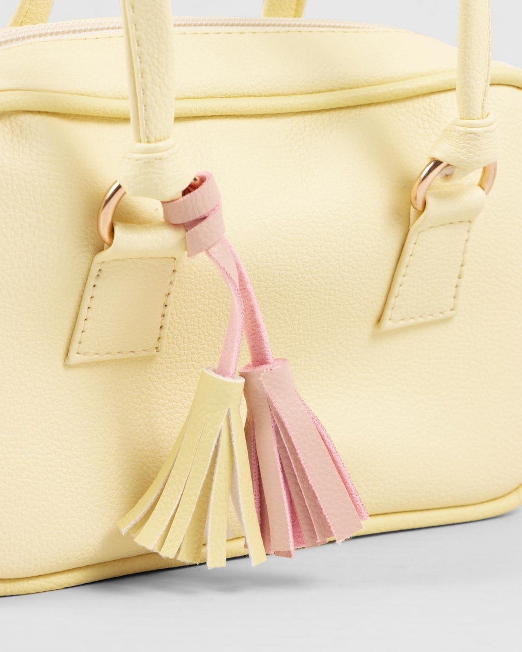 Bolso amarillo para niña
