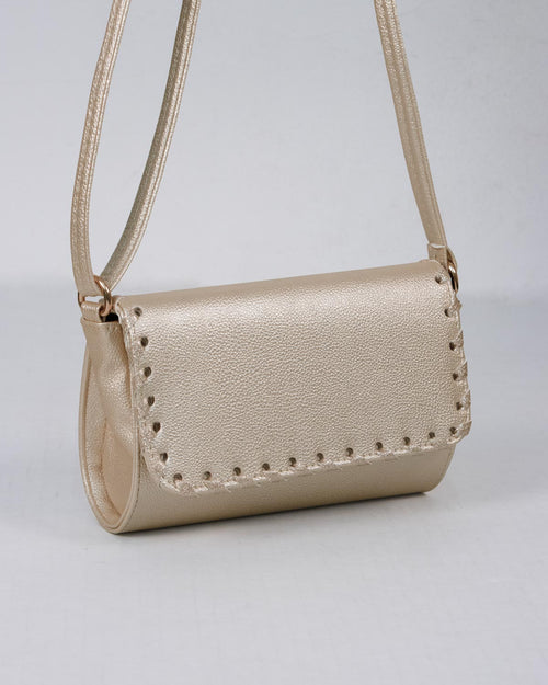 Bolso dorado de sobre con botón de imán para niña