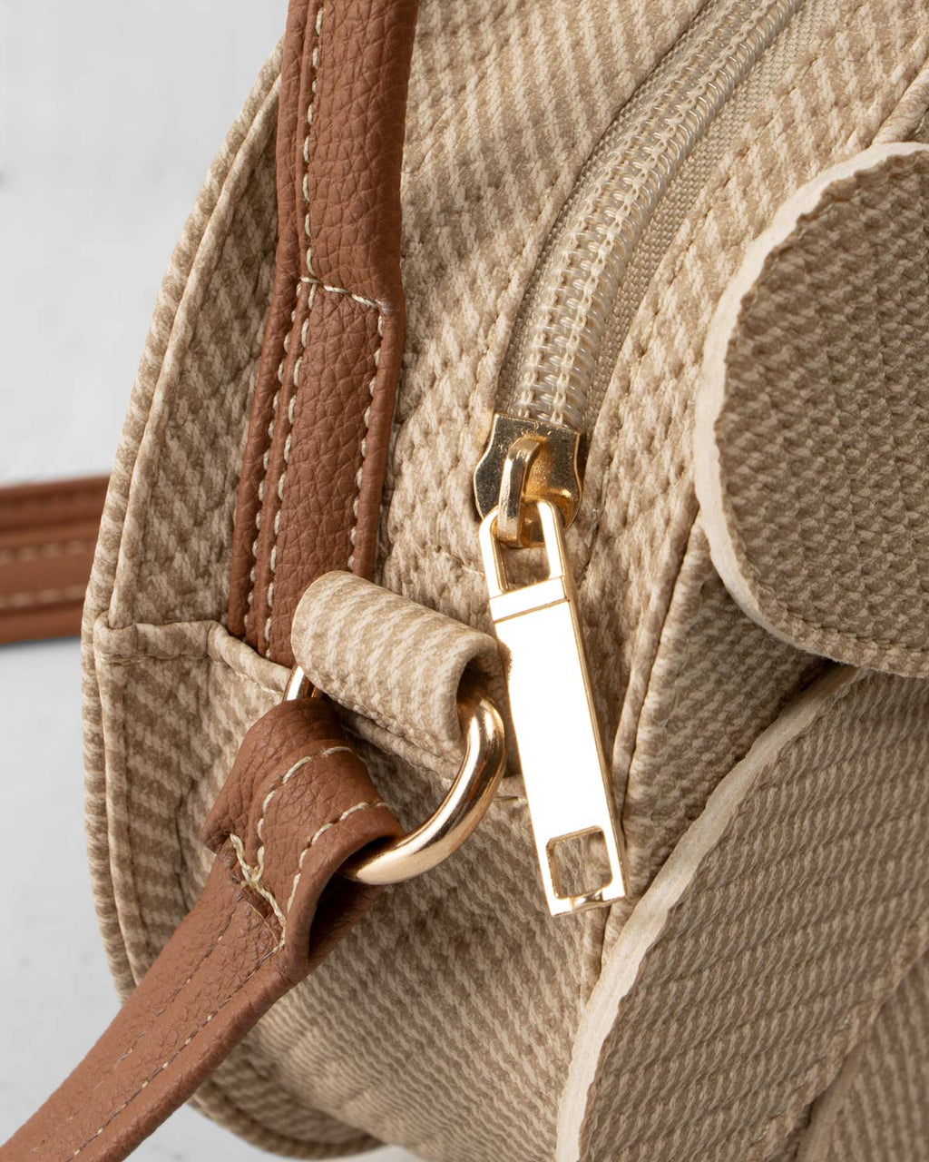 Bolso de flor para niña